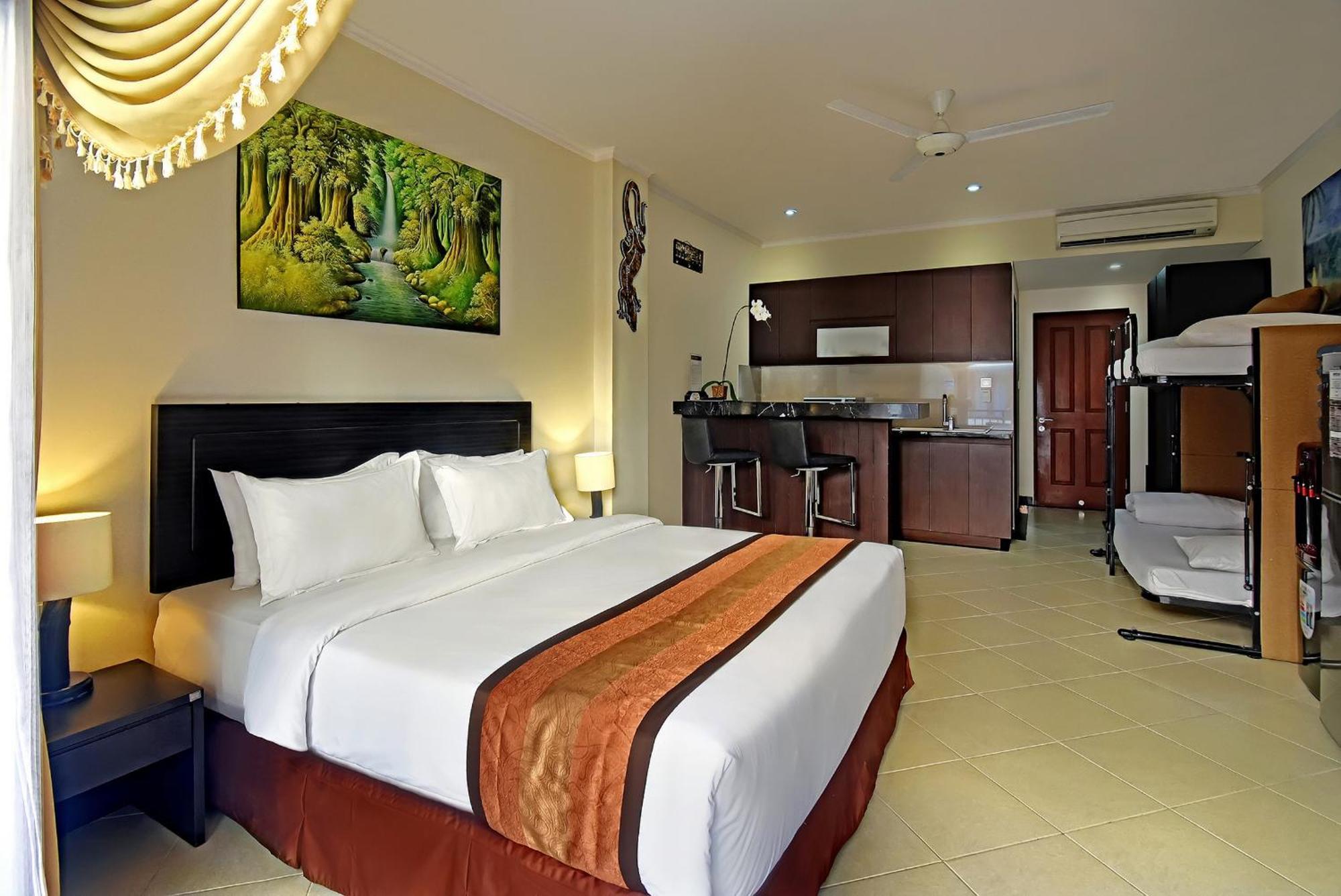 Kuta Town House Apartments Экстерьер фото