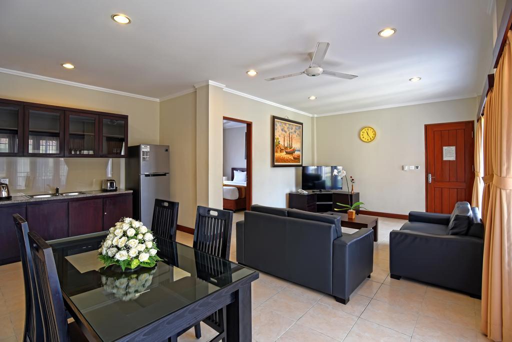 Kuta Town House Apartments Номер фото